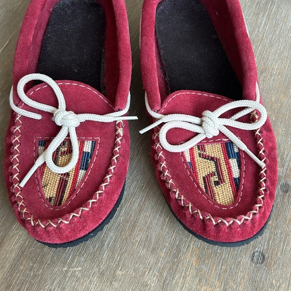 Laurentian Chief Original Moccasin Slippers Red Suede Leather Women Size 7 - Picture 11 of 15